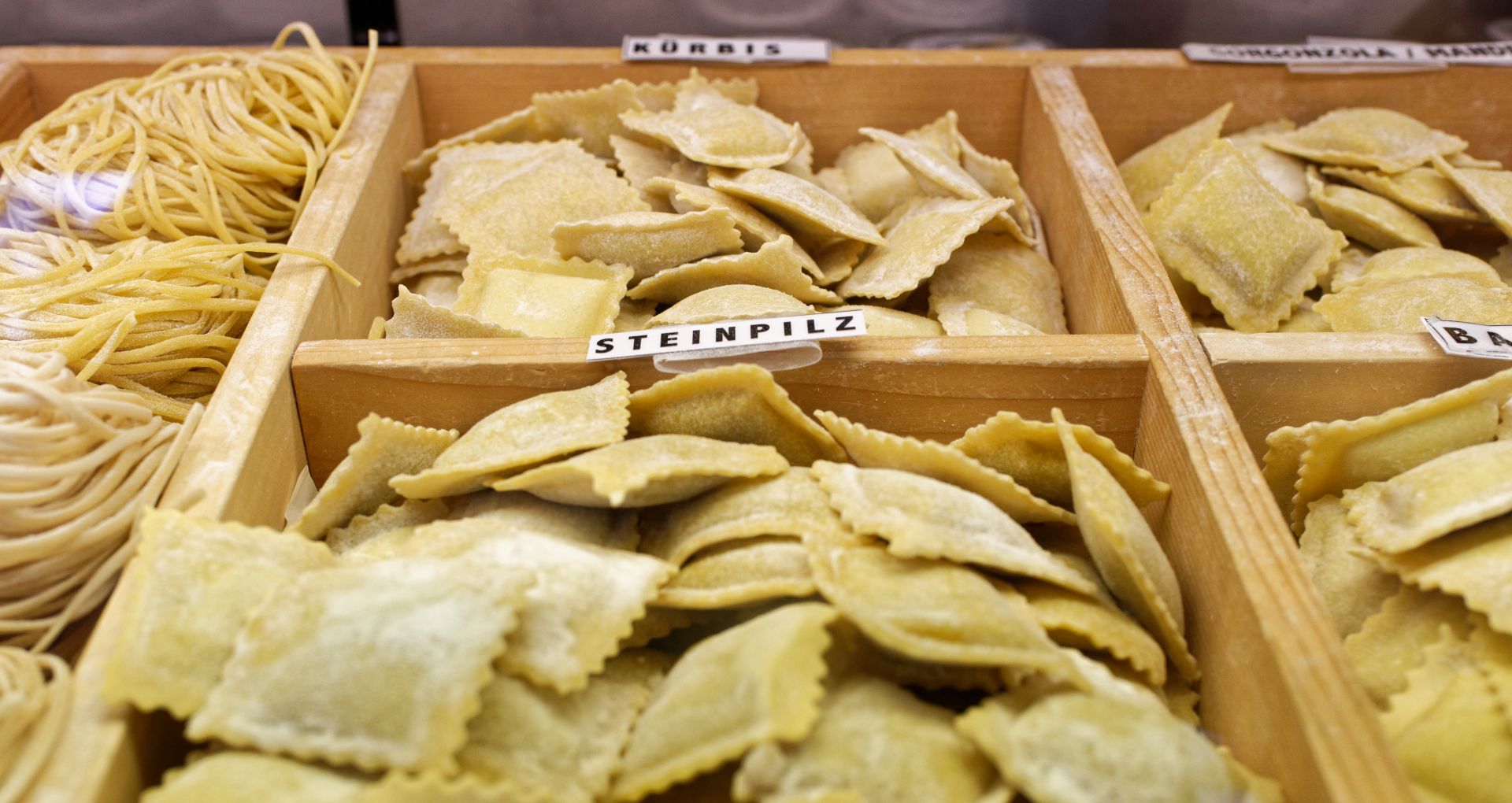 Wochenmarkt (c) Stefan Roeber - Stadt Hohenems Wochenmarkt (c) Stefan Roeber - Stadt Hohenems