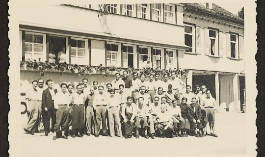 Zwischen 1938 und 1945 war das Gasthaus Krone in Wald-Schönengrund eines von rund zehn Auffanglagern im Kanton St. Gallen für aus Wien über Hohenems geflohene Juden und Jüdinnen. Vortrag Flüchtlinge im Gasthaus Krone