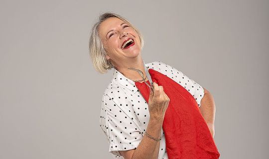 maria_serviette_rot_7784.jpg maria_serviette_rot_7784.jpg