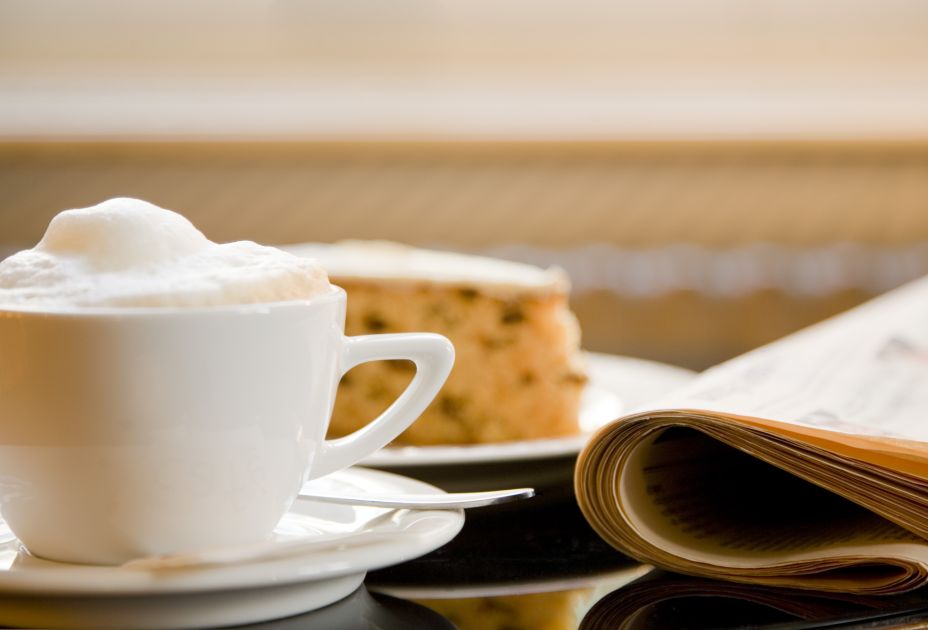 Viertel und Kuchen.jpg Viertel und Kuchen.jpg