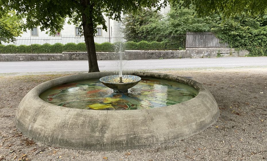 Nibelungenbrunnen, Hohenems.JPG
