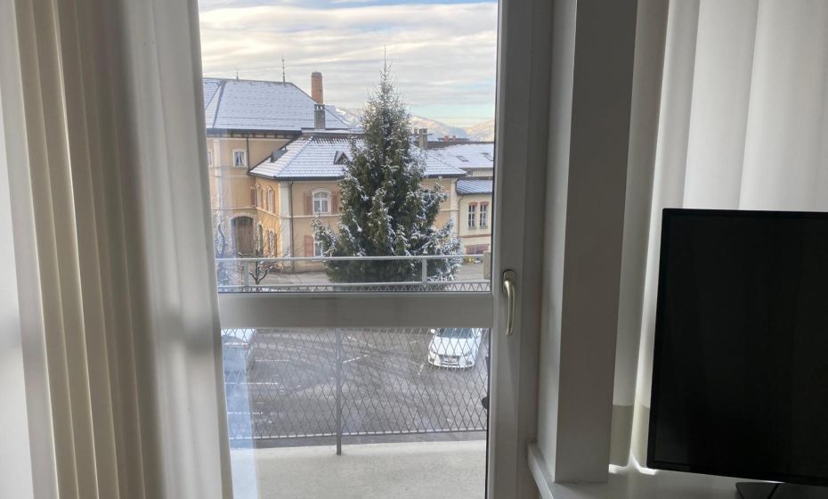 Zimmer & Appartements am SchloÃplatz Zimmer & Appartements am SchloÃplatz