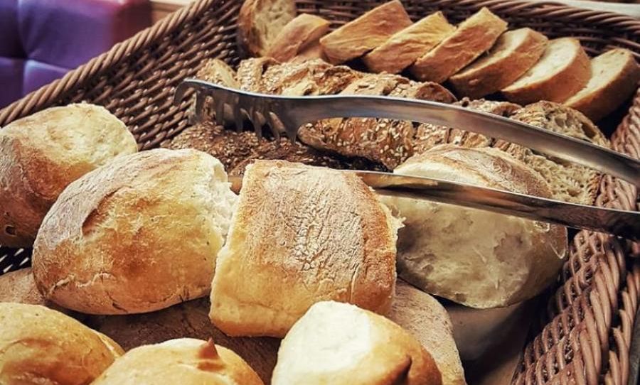 Zimmer & Appartements am SchloÃplatz Zimmer & Appartements am SchloÃplatz