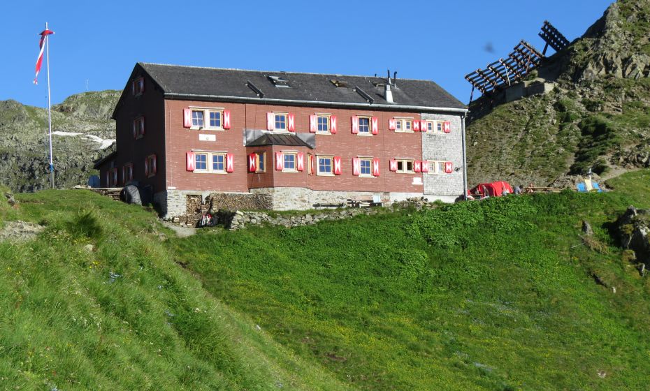 Wormser Hütte im Sommer Wormser Hütte im Sommer