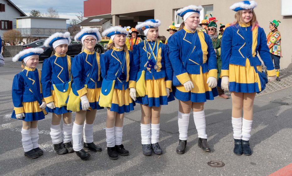 Embser Umzug_07.jpg Embser Umzug_07.jpg