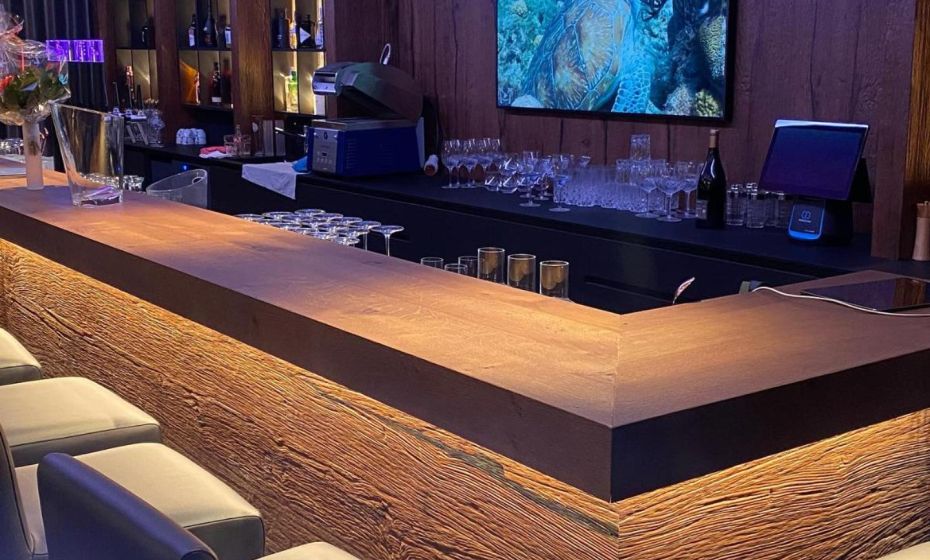 Zimmer & Appartements am SchloÃplatz Zimmer & Appartements am SchloÃplatz