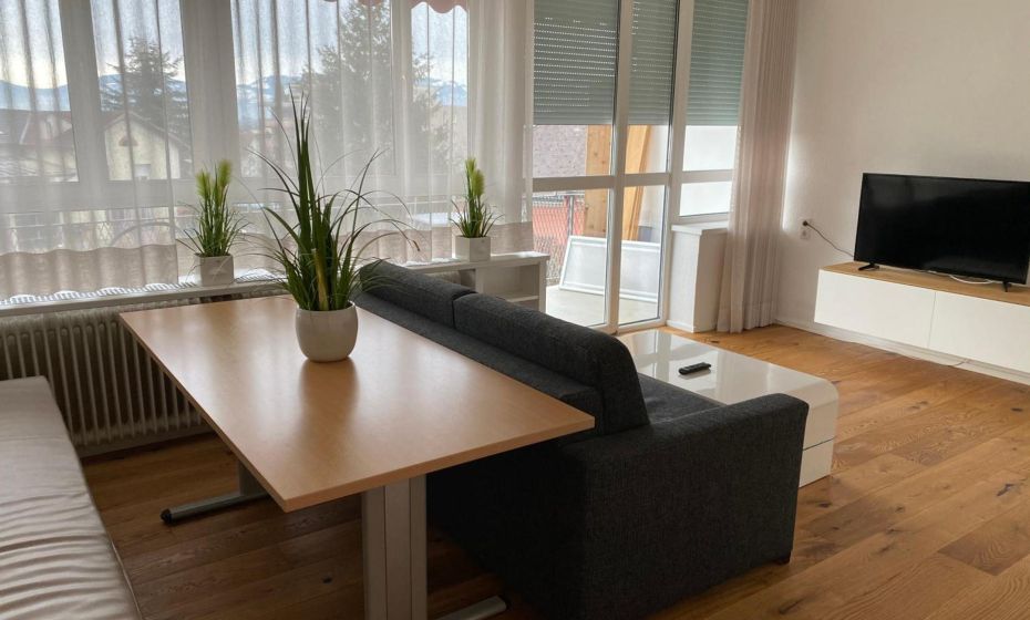 Zimmer & Appartements am SchloÃplatz