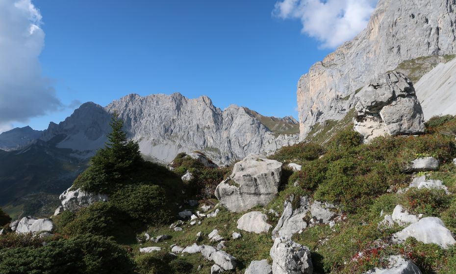 Schweizer Tor and Kirchlispitzen