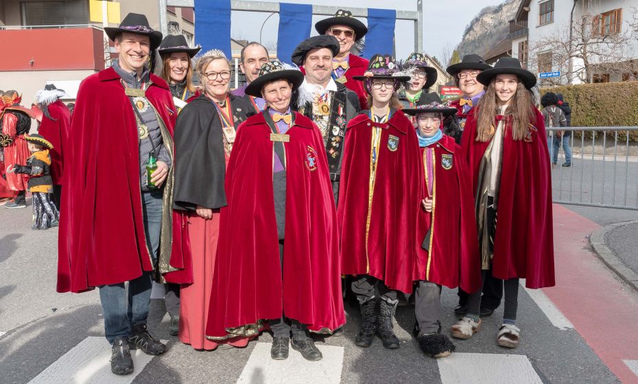 Embser Umzug_07.jpg Embser Umzug_07.jpg